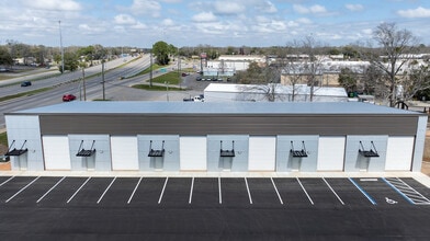 9020 Pensacola Blvd, Pensacola, FL for lease Interior Photo- Image 2 of 4