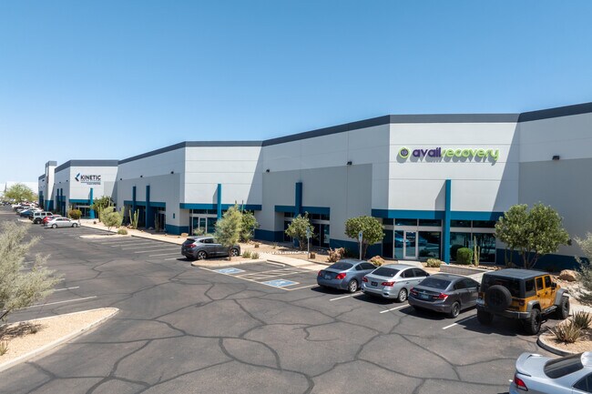 Plus de détails pour 120 E Corporate Pl, Chandler, AZ - Industriel à louer