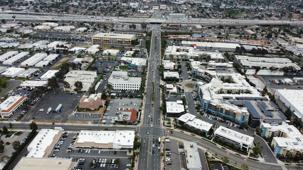 434 N Main St, Corona, CA for lease - Building Photo - Image 3 of 7