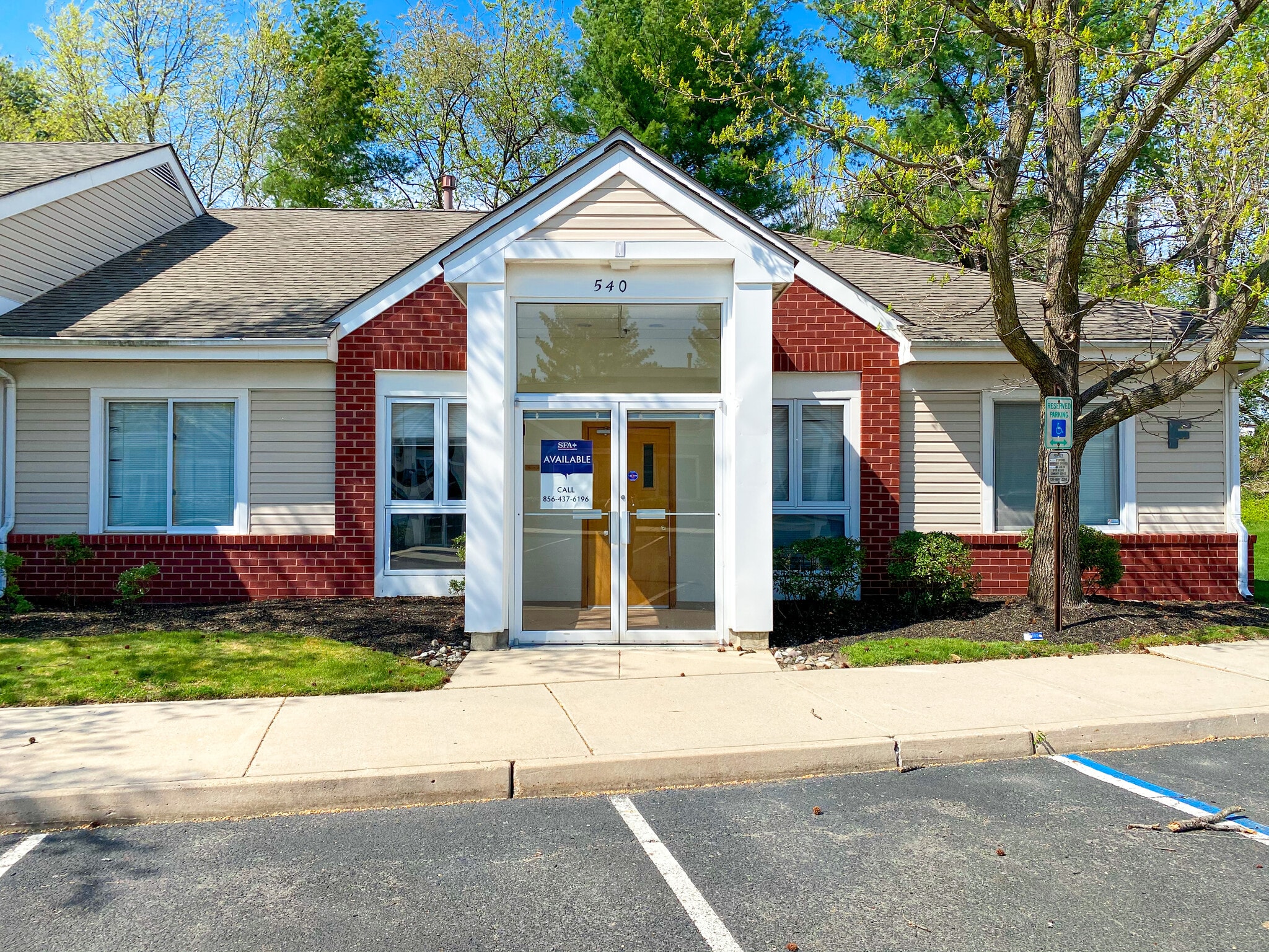540 Lippincott Dr, Marlton, NJ for lease Primary Photo- Image 1 of 9