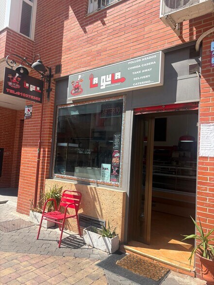 Commerce de détail dans Torrejón de Ardoz, Madrid à louer - Photo du bâtiment - Image 2 de 8