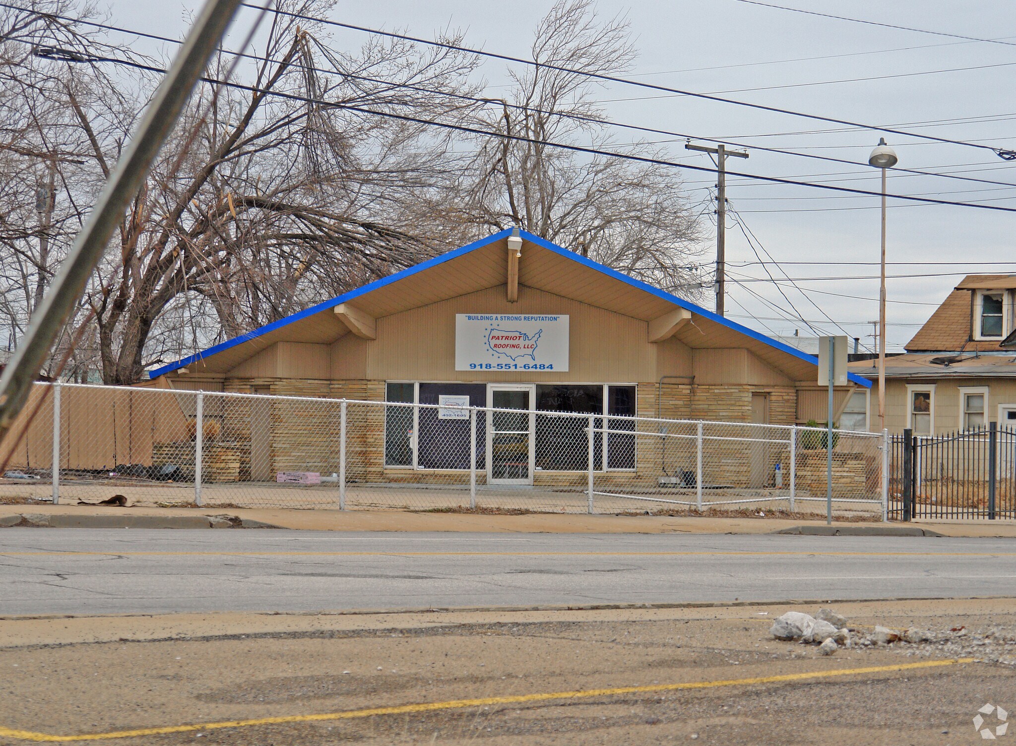 209 S Peoria Ave, Tulsa, OK à louer Photo principale- Image 1 de 3