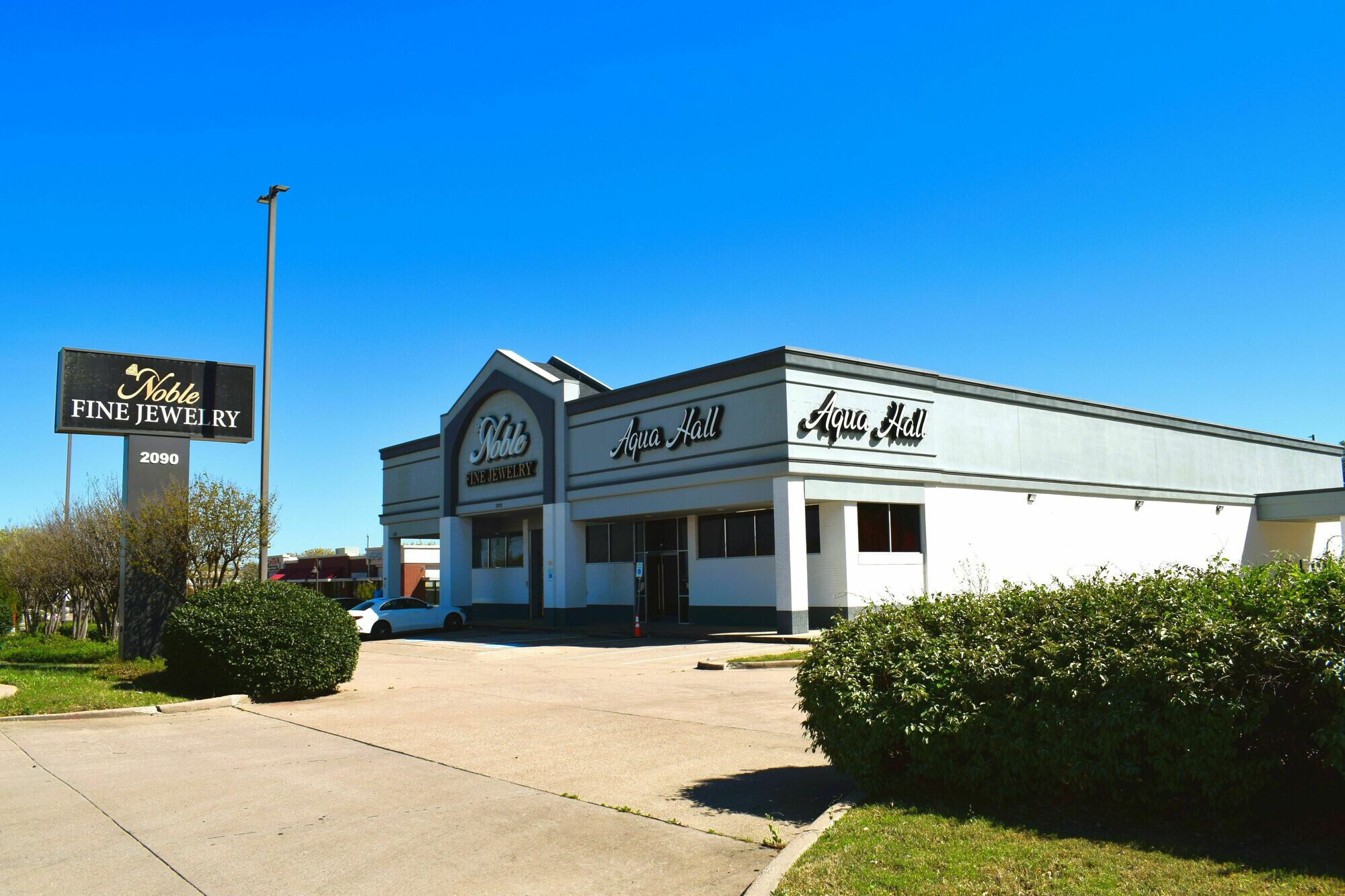 2090 E Arapaho Rd, Richardson, TX à vendre Photo principale- Image 1 de 10