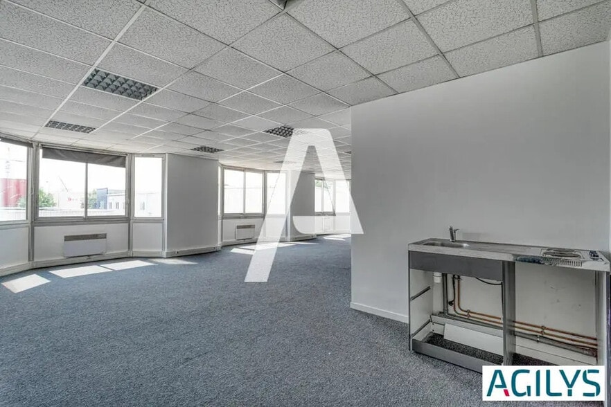 Flex dans Villejuif à louer - Photo intérieure - Image 3 de 6