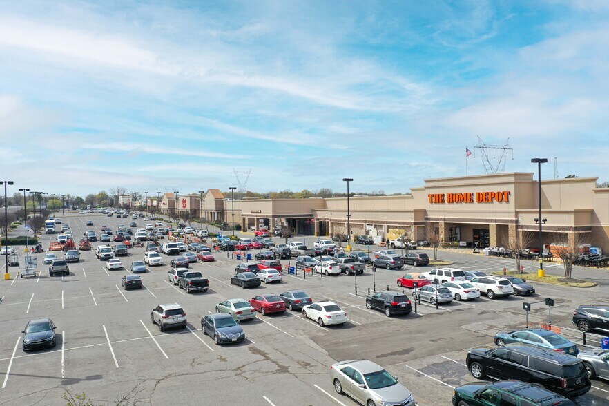 3469-3565 Riverdale, Memphis, TN à louer - Photo du bâtiment - Image 3 de 6