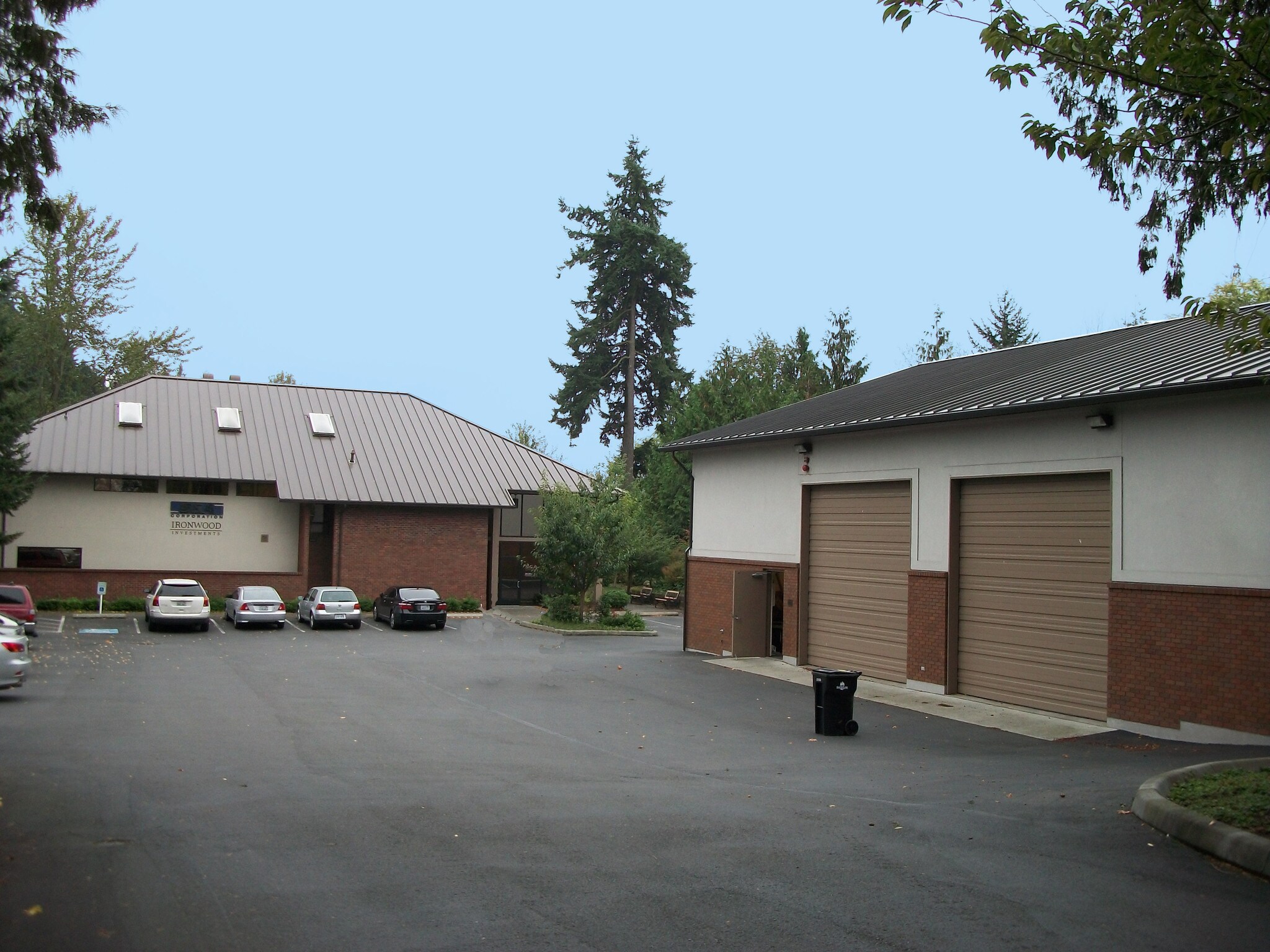 1501 N 200th St, Shoreline, WA à vendre Photo principale- Image 1 de 1