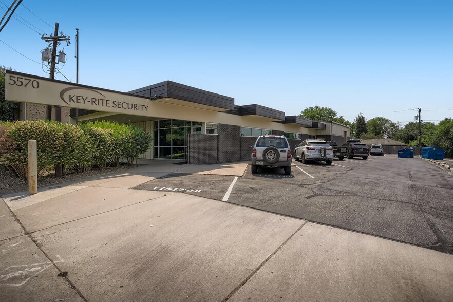5570 E Yale Ave, Denver, CO for lease - Primary Photo - Image 1 of 29