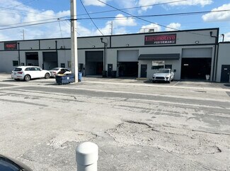 Plus de détails pour 208-220 NW 1st Ave, Hallandale, FL - Industriel à louer