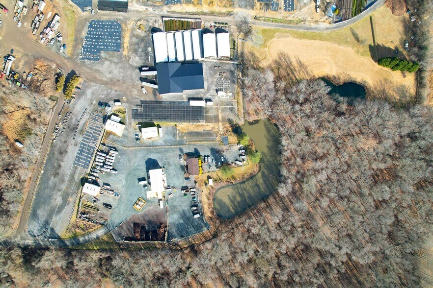 600 Crain Hwy, Upper Marlboro, MD à louer - Photo du bâtiment - Image 3 de 5