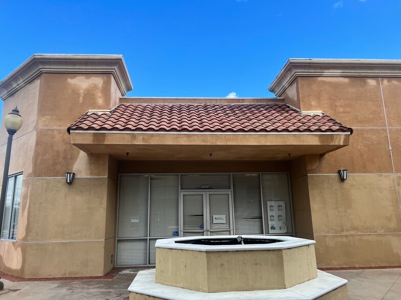 7206-7214 Foothill Blvd, Tujunga, CA à louer - Photo du bâtiment - Image 3 de 8