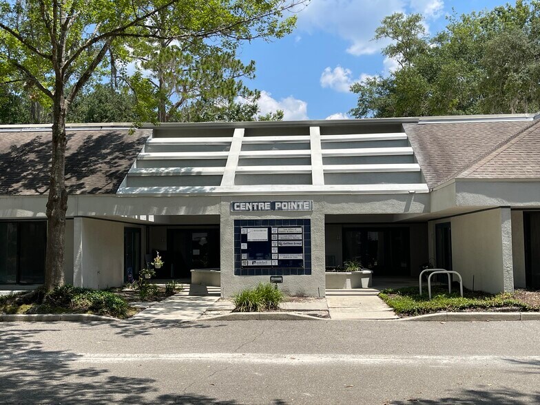 2837 NW 41st St, Gainesville, FL à louer - Photo du bâtiment - Image 2 de 14