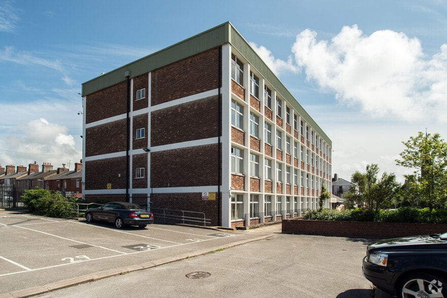 Howard St, Barrow In Furness for lease - Building Photo - Image 1 of 5