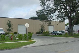 Plus de détails pour 2273-2275 Cranford Ave, Fort Myers, FL - Industriel à vendre
