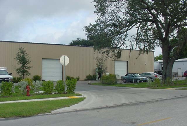 More details for 2273-2275 Cranford Ave, Fort Myers, FL - Industrial for Sale