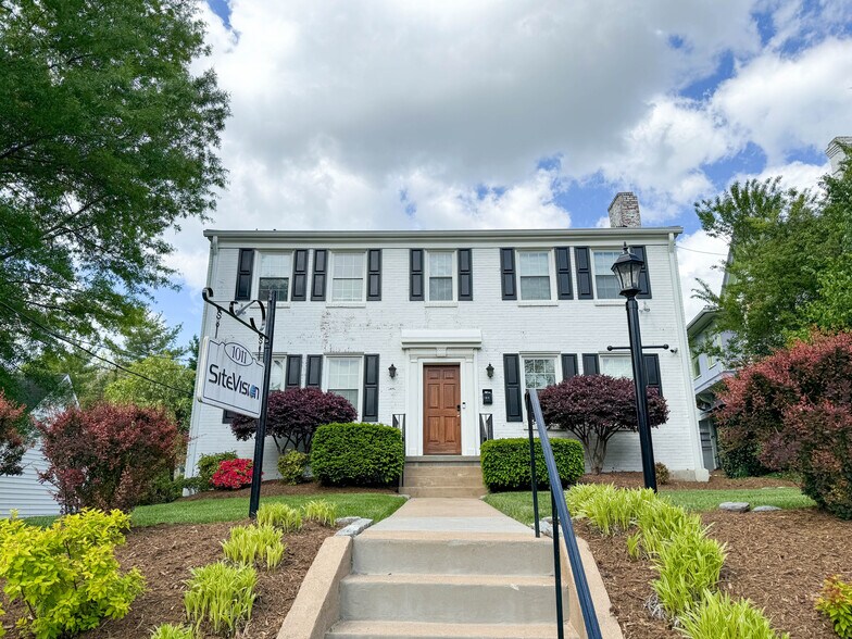 1011 2nd St SW, Roanoke, VA à louer - Photo du bâtiment - Image 2 de 3