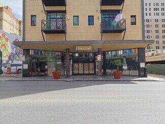 Plus de détails pour 214 E Travis St, San Antonio, TX - Commerce de détail à louer