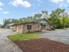 732 Jonesborough St, Hendersonville, NC for lease Building Photo- Image 2 of 14