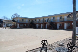 Plus de détails pour 115 N River St, Chamberlain, SD - Services hôteliers à vendre