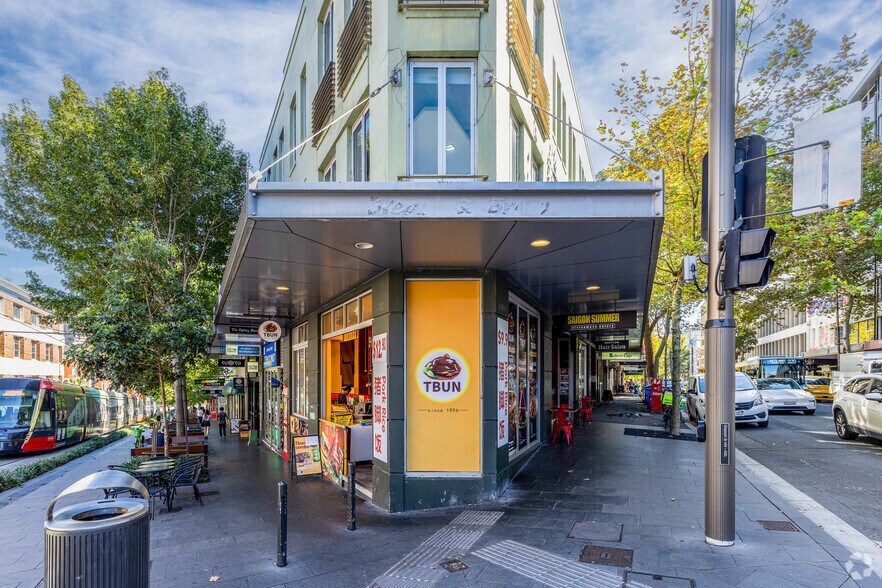 441-449 Elizabeth St, Surry Hills à louer - Photo du bâtiment - Image 3 de 5