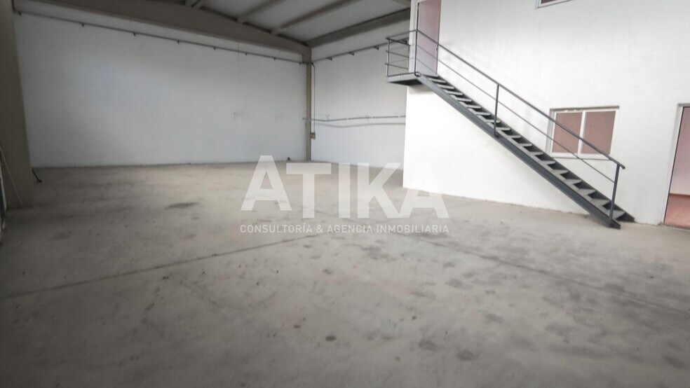 Industrial in Ontinyent, Valencia for lease - Interior Photo - Image 2 of 9