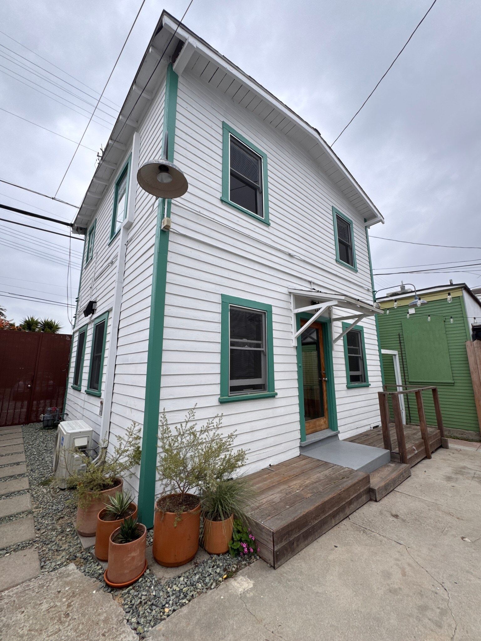 1413 Abbot Kinney Blvd, Venice, CA for lease Building Photo- Image 1 of 8