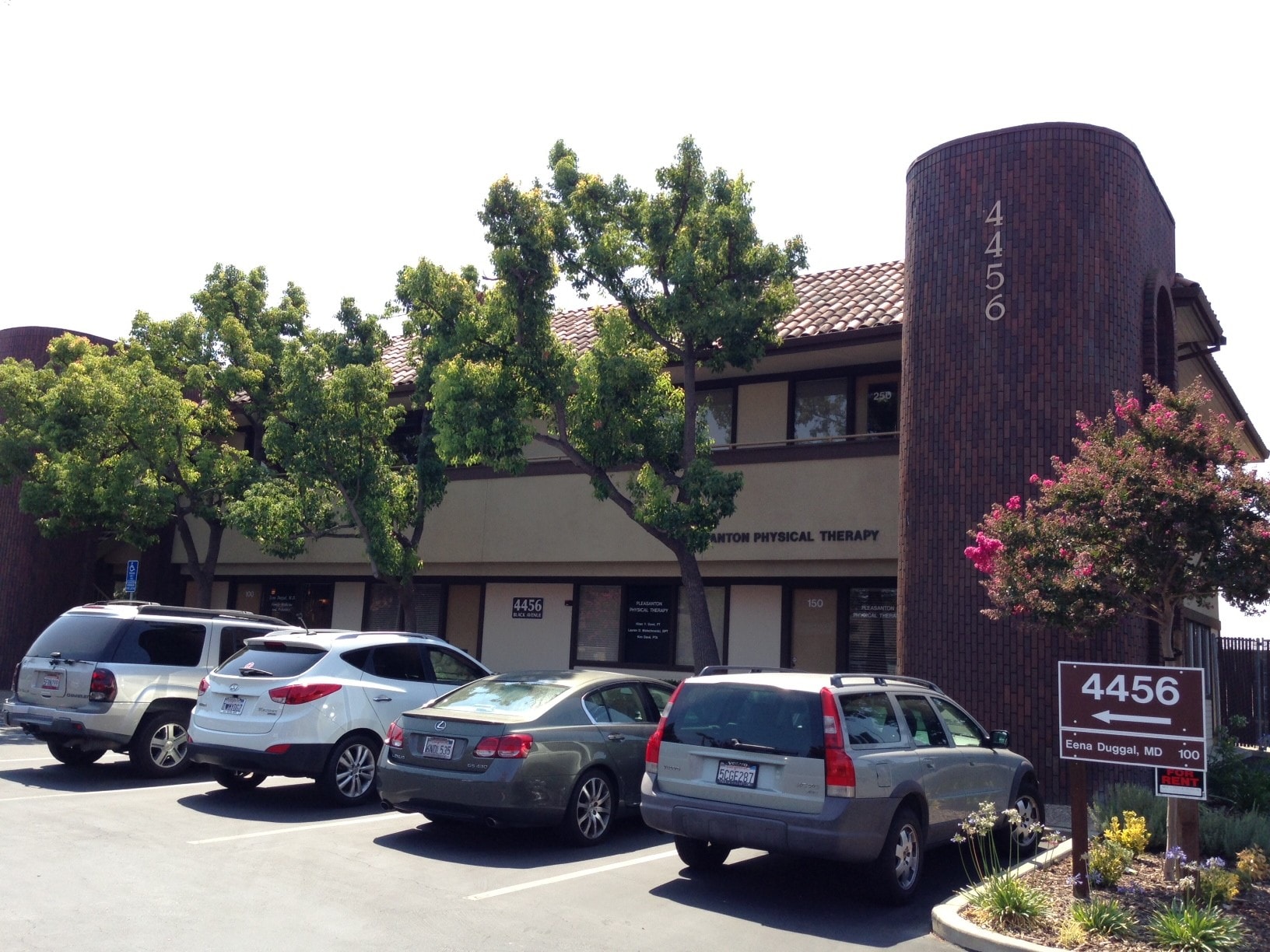 4456 Black Ave, Pleasanton, CA for lease Primary Photo- Image 1 of 6