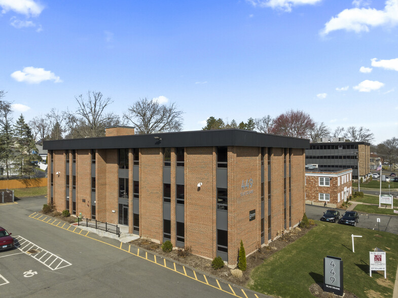 449 Silas Deane Hwy, Wethersfield, CT for lease - Building Photo - Image 1 of 15