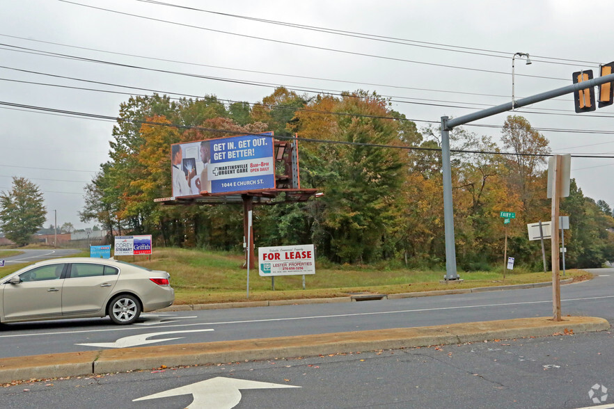 300 E Commonwealth Blvd, Martinsville, VA à vendre - Photo du bâtiment - Image 2 de 2