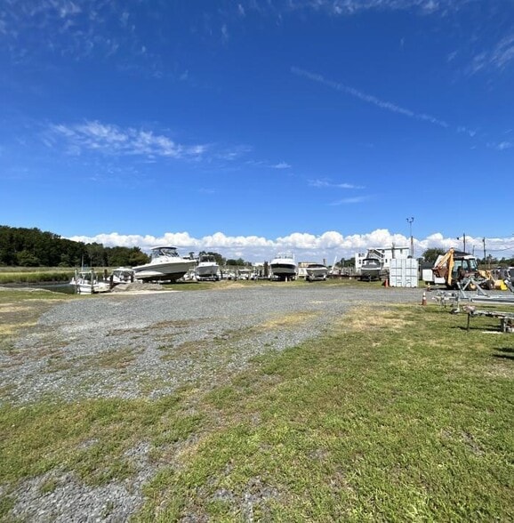 53-61 N Park Ave, Keansburg, NJ for sale - Building Photo - Image 3 of 6