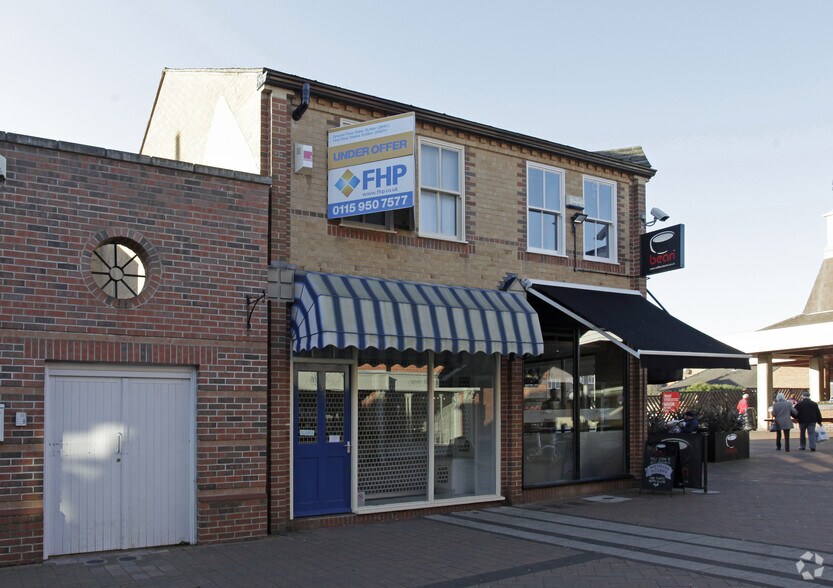 1-3 Stoney St, Beeston à louer - Photo du bâtiment - Image 2 de 7
