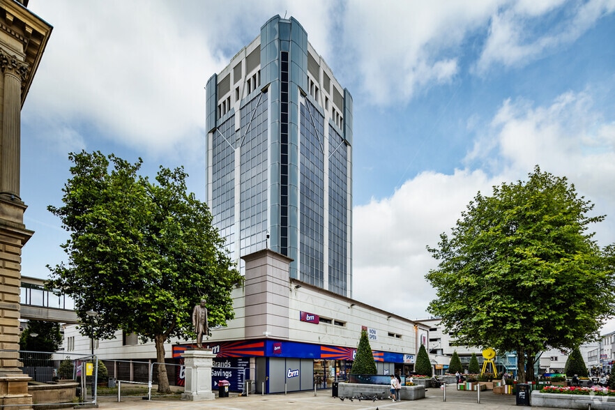 The Mall, Blackburn for lease - Building Photo - Image 3 of 5