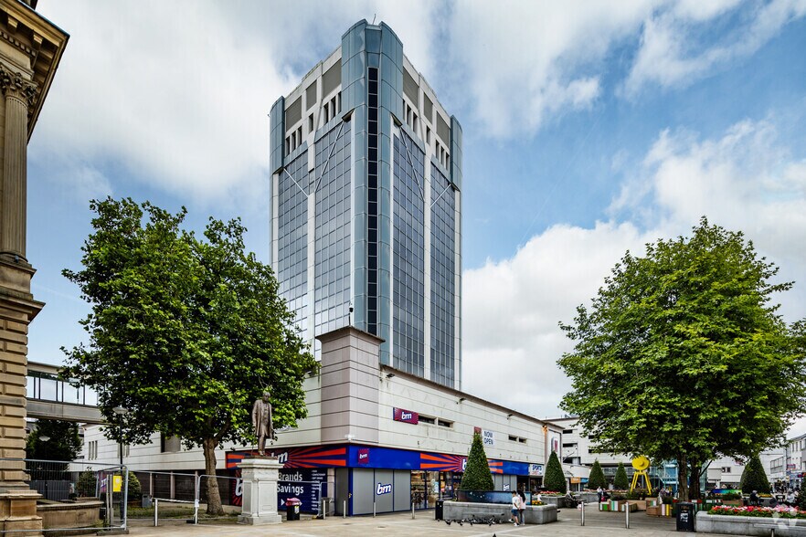 The Mall, Blackburn à louer - Photo du bâtiment - Image 3 de 5