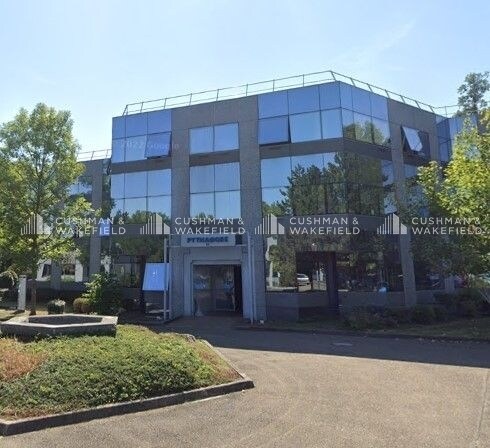 Office in Illkirch-Graffenstaden for lease Building Photo- Image 1 of 11