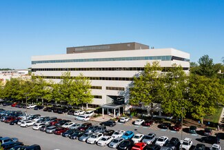 Plus de détails pour 2000 Oxford Dr, Bethel Park, PA - Bureau à louer