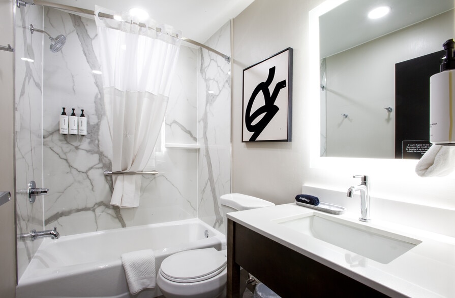 2735 S Woodlands Village Blvd, Flagstaff, AZ for sale - Interior Photo - Image 3 of 5