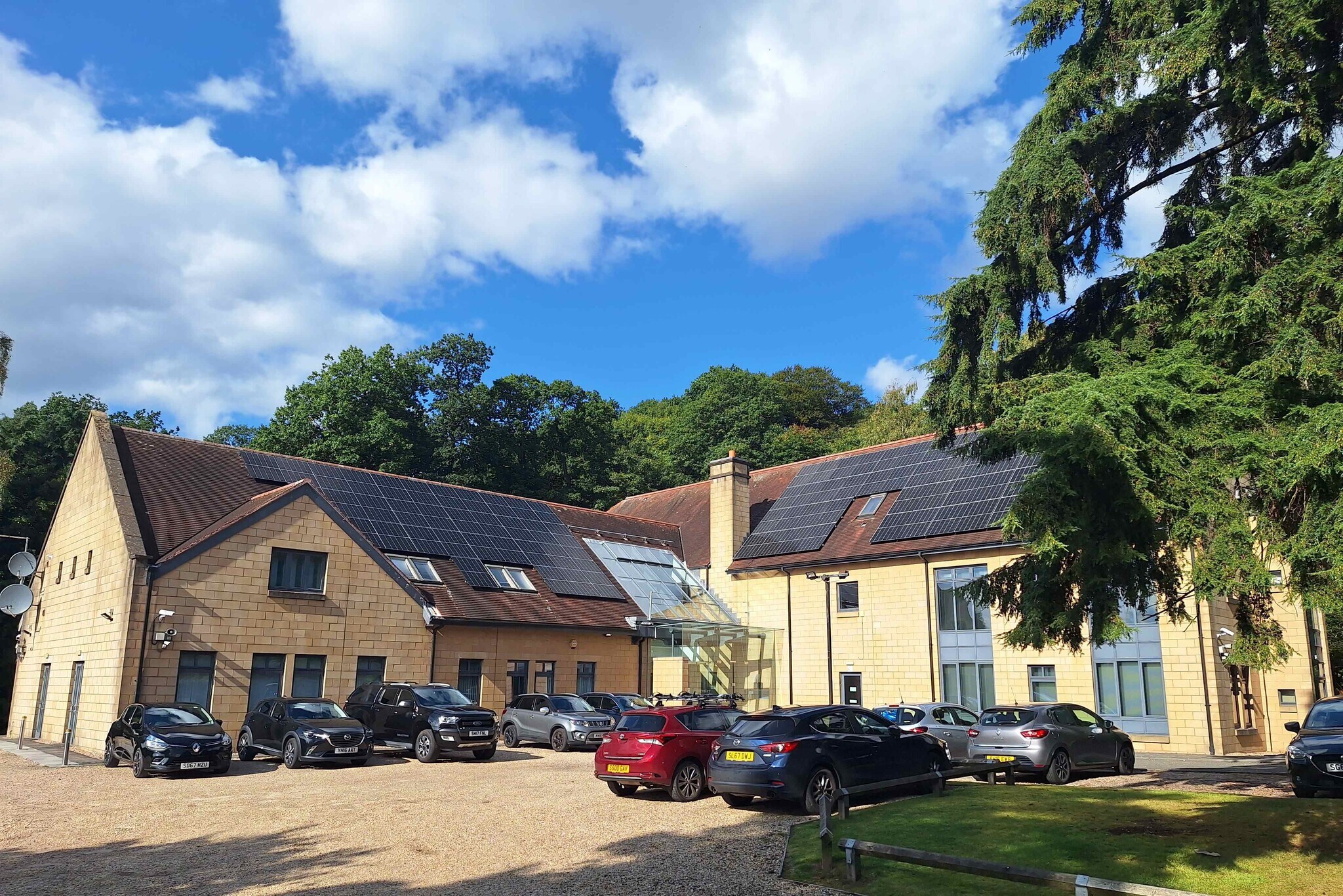 Tullibody Rd, Alloa à louer Photo du bâtiment- Image 1 de 7