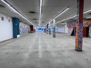 936-950 Rue Notre-Dame O, Montréal, QC à louer Photo intérieure- Image 2 de 14