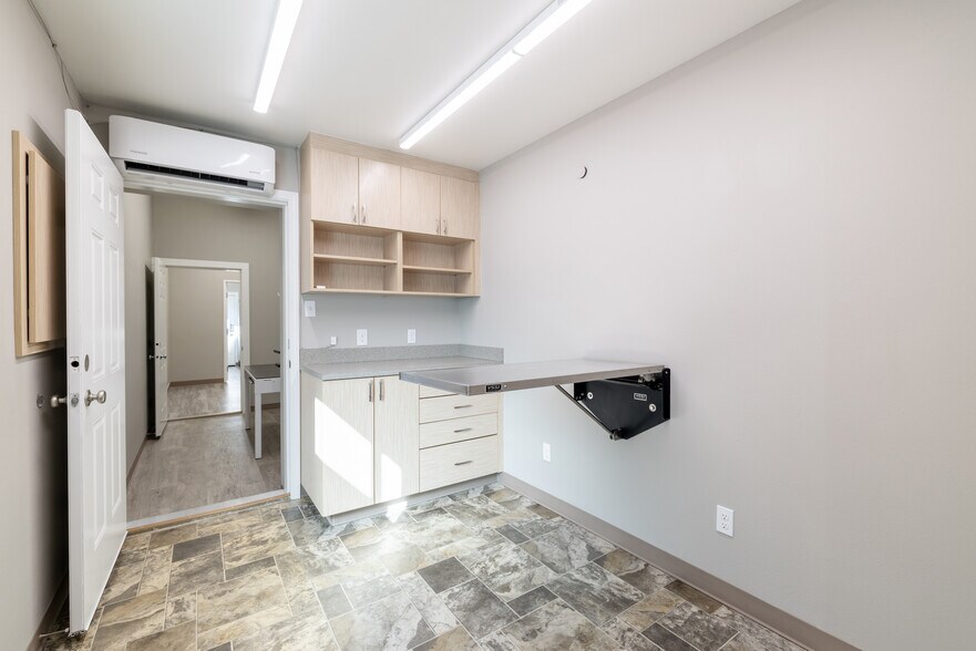 3805 SE Donato Ln, Port Orchard, WA à louer - Photo du bâtiment - Image 2 de 40