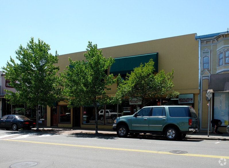 429 Healdsburg Ave, Healdsburg, CA for lease - Building Photo - Image 3 of 3