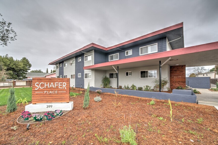 399 Schafer Rd, Hayward, CA à vendre - Photo principale - Image 1 de 12