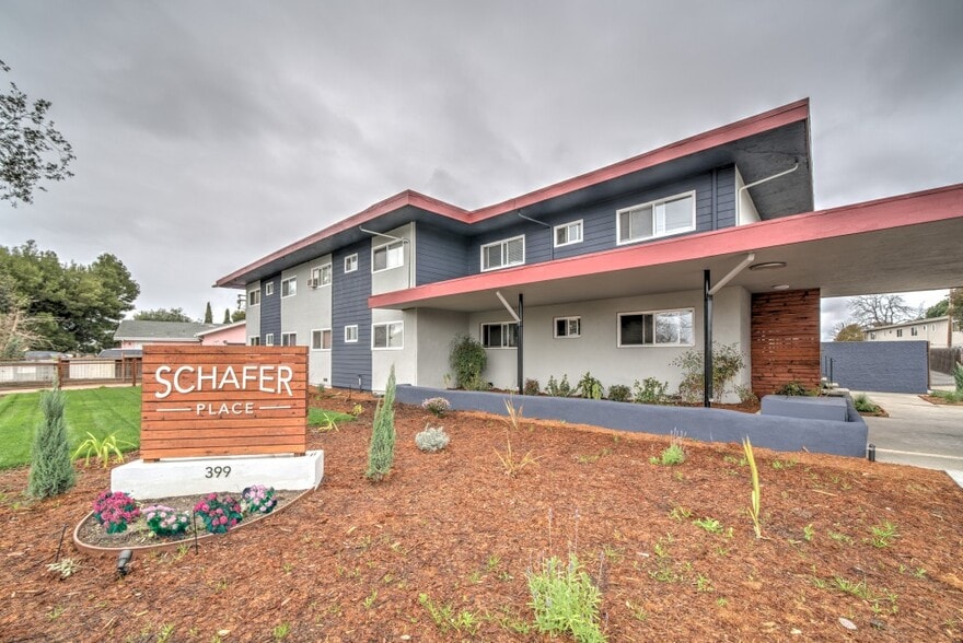 399 Schafer Rd, Hayward, CA for sale - Primary Photo - Image 1 of 12