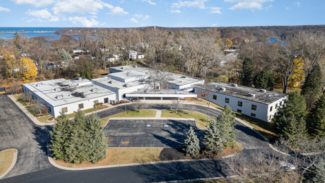 Plus de détails pour 3000 E Ridge Rd, Rochester, NY - Bureau, Bureau/Médical à louer