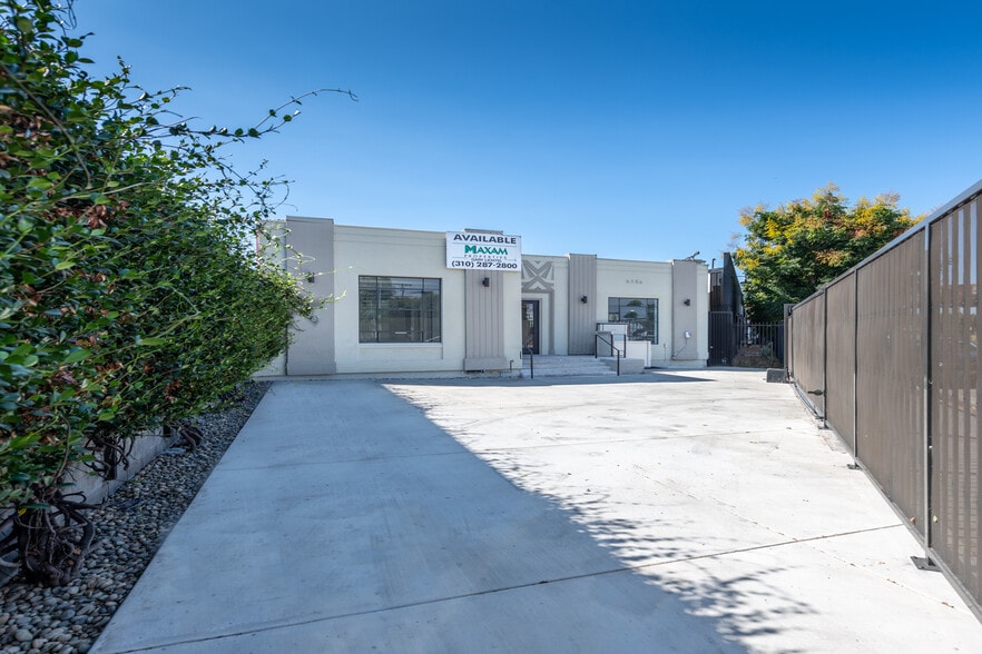 5556 W Washington Blvd, Los Angeles, CA for lease - Building Photo - Image 2 of 18