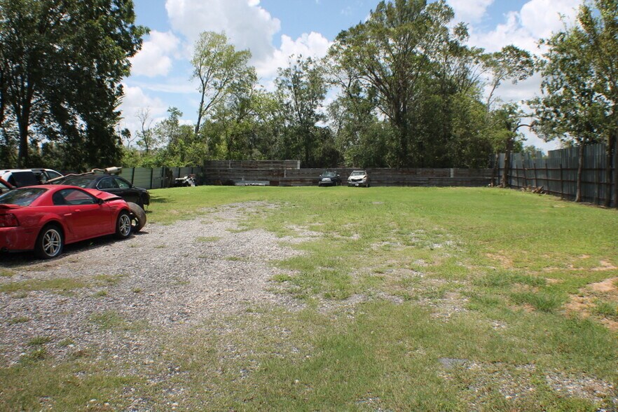 13104 Cullen Blvd, Houston, TX à vendre - Photo du bâtiment - Image 3 de 17