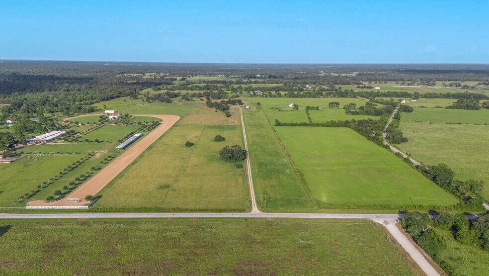 28618 FM 362 Rd, Waller, TX for sale - Building Photo - Image 2 of 17
