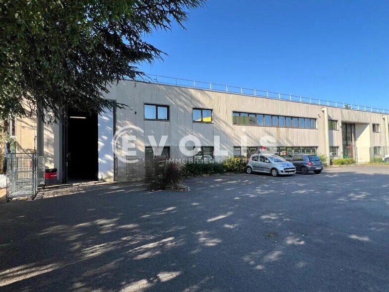 50 Rue Du Pre Aux Aulnes, Pontault-Combault à louer - Photo du bâtiment - Image 1 de 4