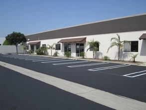 7611 Slater Ave, Huntington Beach, CA for lease Interior Photo- Image 2 of 3