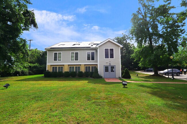 Plus de détails pour 3 Mapleton Rd, Princeton, NJ - Bureau à vendre