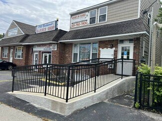 Plus de détails pour 760-764 Middle Country Rd, Selden, NY - Commerce de détail à louer