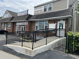 More details for 760-764 Middle Country Rd, Selden, NY - Retail for Lease